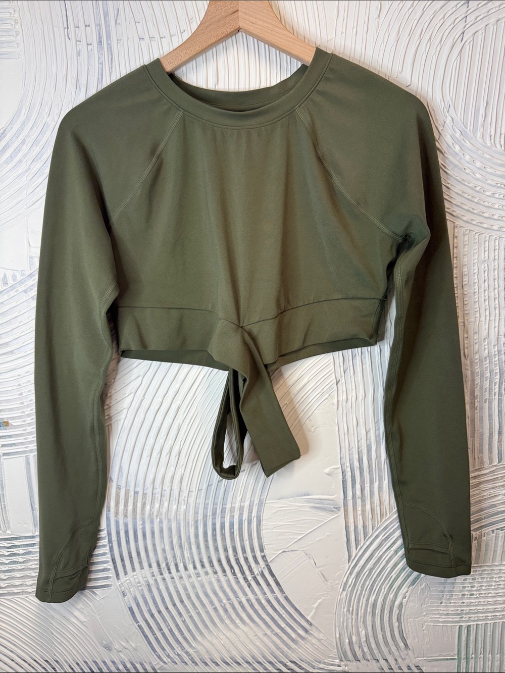 Zella Olive Tie-Front Long-Sleeve Crop Top N0594